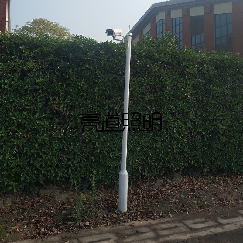 小区枪击监控立杆怎么安装呢？